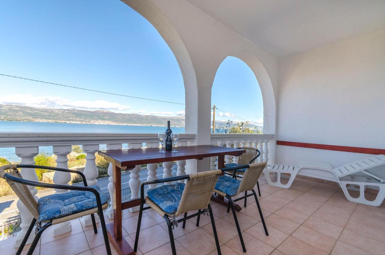 Apartments Tomislav Trogir Buitenkant foto