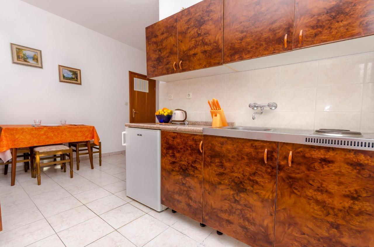 Apartments Tomislav Trogir Buitenkant foto