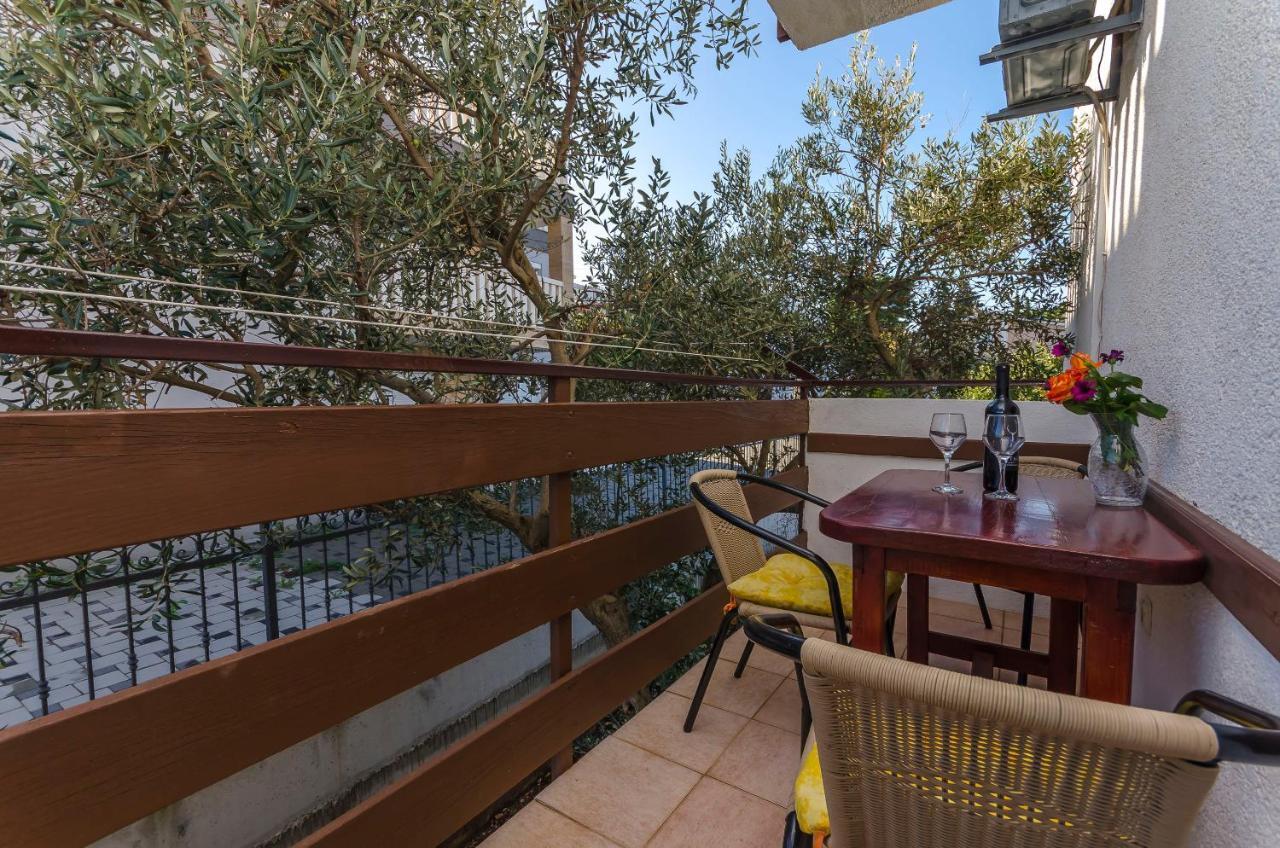 Apartments Tomislav Trogir Buitenkant foto