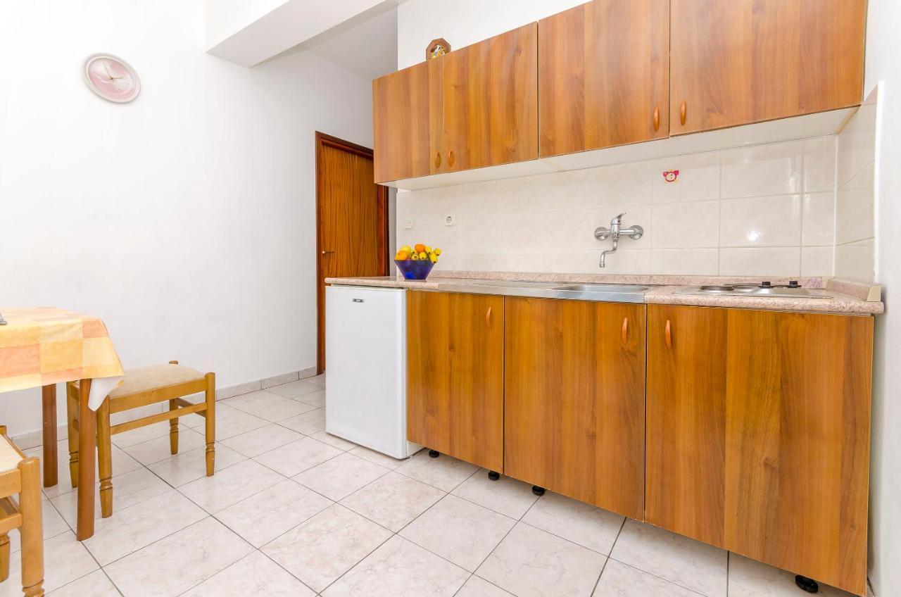 Apartments Tomislav Trogir Buitenkant foto